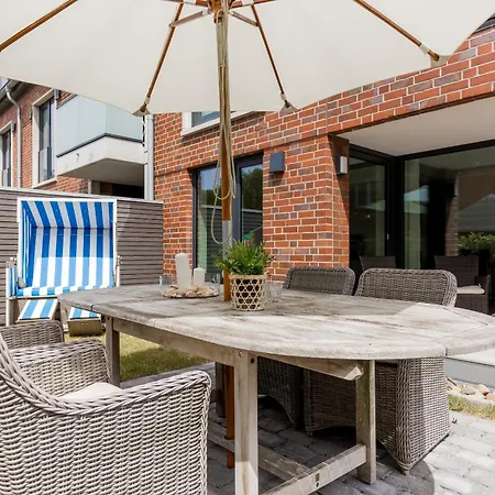 Listland App 4 Апартаменты